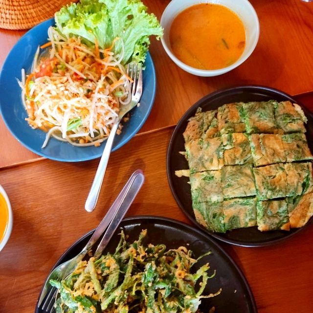Reservations only Michelin Guide Thai Food