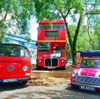 PD London Bus Retro Village