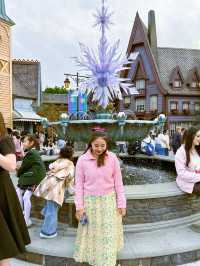 World of FROZEN Hong Kong Disneyland