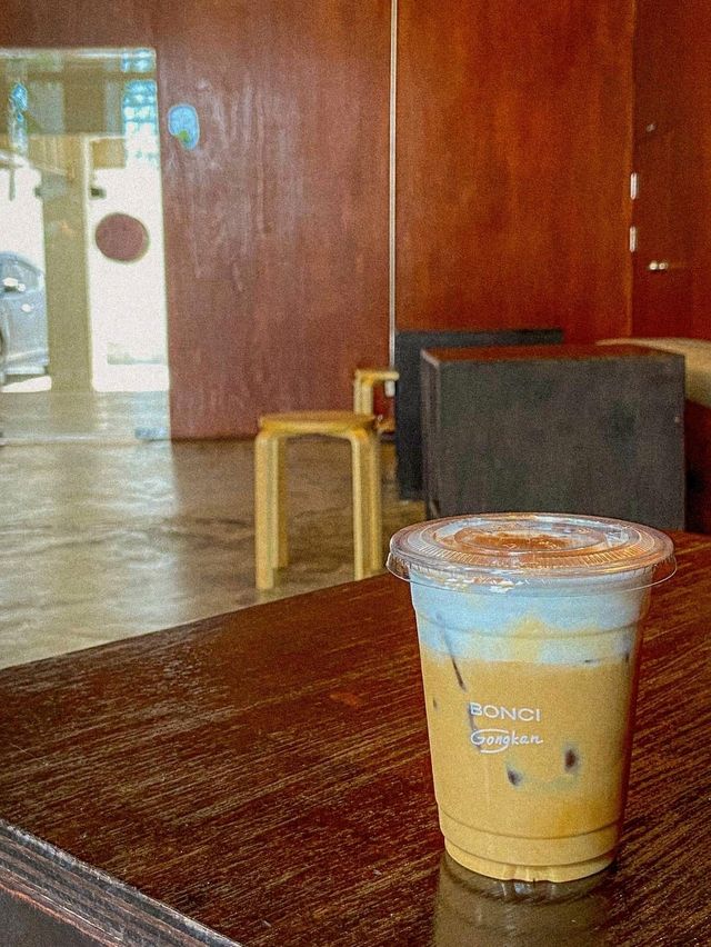 Cafe