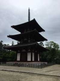 法隆寺：探索日本古代建築之美的奇蹟
