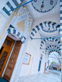 【都内?】トルコ風の色が色濃く再現されたモスク🕌