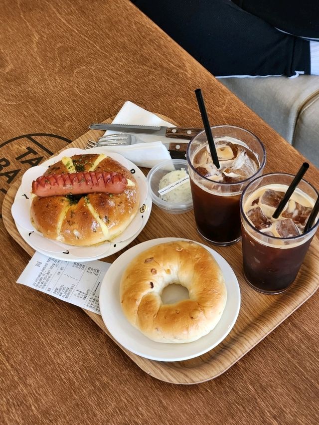 🥰귀여운 갬성 넘치는 천안 베이글 카페, "타타스베이글 본점"🥰
