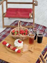 【淡路島】いちごを見上げながらピクニック『GREENARIUM』🍓