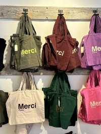파리의 명물 편집샵, Merci
