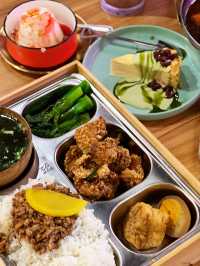 黃大仙正宗地道台灣菜咖啡店