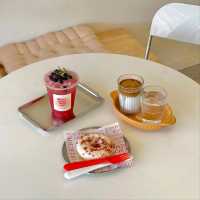 Week n coffee room