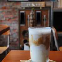 「伯朗咖啡館☕️舒適的寧靜時光」