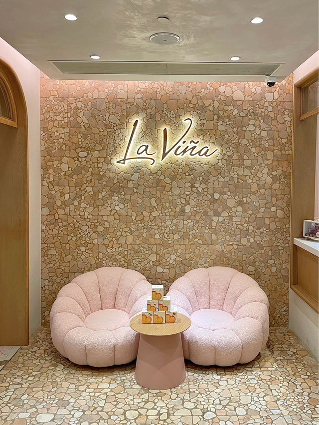 銅鑼灣粉色打卡咖啡店-La Viña