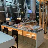 Rose Business Lounge เลาจน์กว้างขวางนั่งสบาย