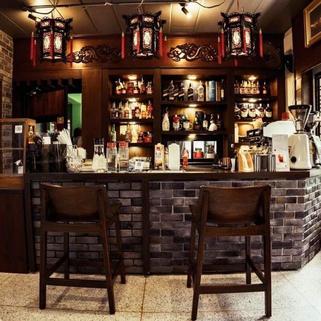 🍵HOWL.C Coffee & Bistro