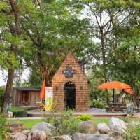 รีวิว "The Little Hut Cafe" สุพรรณบุรี