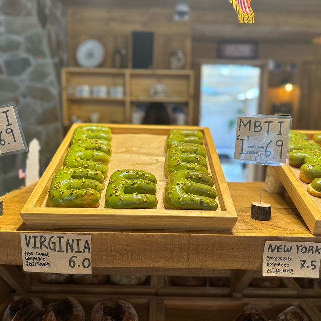 [신용산역 빵집 / 왓어브레드 용산점 테라스 카페] 