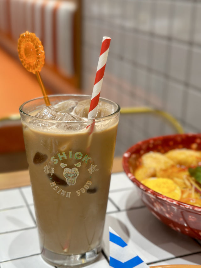 新派星馬菜「獅叔」必點叻沙蝦麵、咖央多士