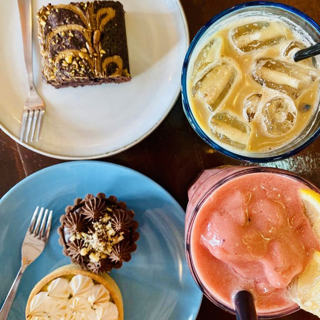 Cozy café, delectable dessert in the middle of Alor Setar