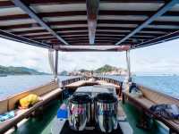 ล่องเรือชมความสวยงามกับ Oxygen Tour