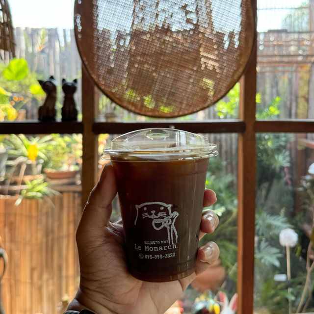 ละมุนนากคาเฟ่ 