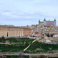 A Day Tour Through Segovia, Salamanca, and Toledo: History and Flavors