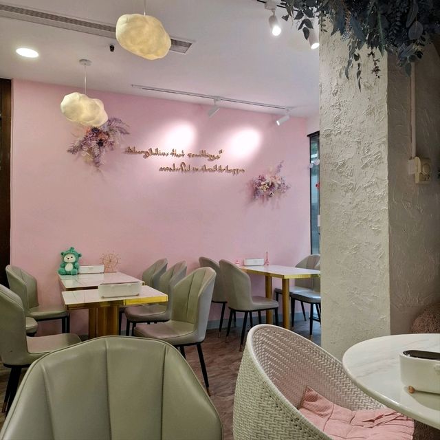 夢幻熊熊打卡店