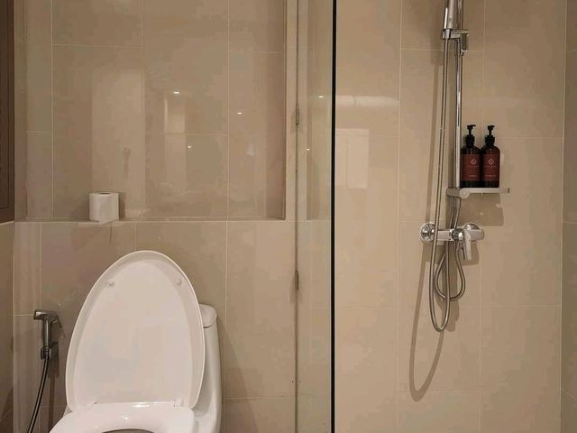 รีวิวโรงแรมแนวมินิมอล Kene​ Hotel​ Bangkok​