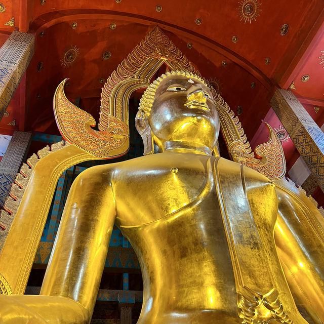 วัดต้นสน จังหวัดอ่างทอง