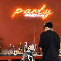 คาเฟ่นิทรรศการแห่งถนนปัตตานีภิรมย์