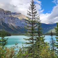Emerald Bliss: Canada’s Hidden Gem 🇨🇦