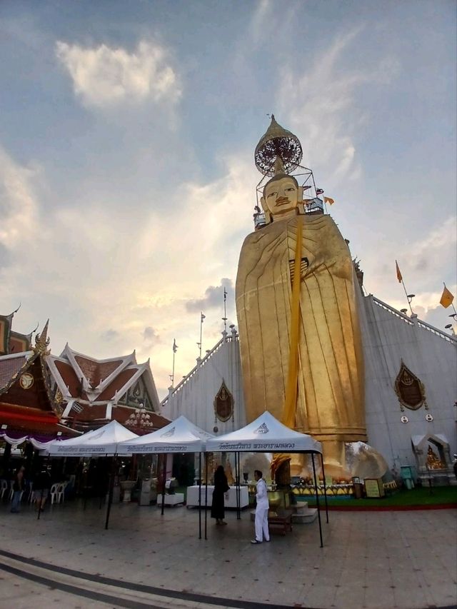 ไปวัดหลวงพ่อโต