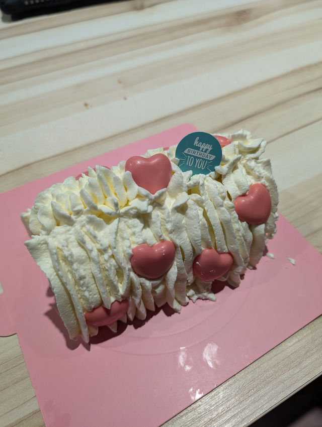 台北大安「Dough 動手玩」自己的🎂生日蛋糕自己做!