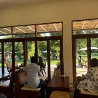 Mori Kawa Cafe