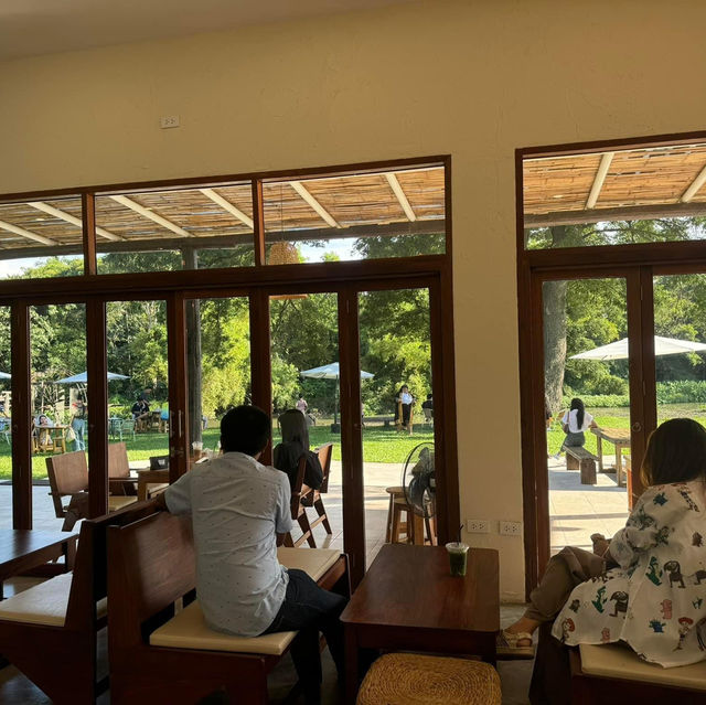 Mori Kawa Cafe