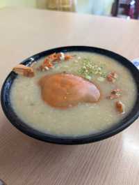 台南安平「阿美深海鮮魚湯」粥裡有蟹🦀！ Holy蟹🦀！