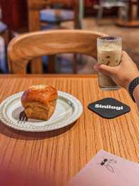 Sinilagi Panglima Polim - Food & Coffee