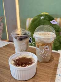 Nine Tailed Coffee คาเฟ่ที่ควรมาถ่ายรูปคริสมาสต์