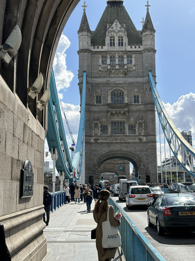 打卡知名地標🌉倫敦橋Tower bridge 🇬🇧