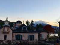 同時欣賞壯觀富士山及歐洲貴族喜愛的音樂盒