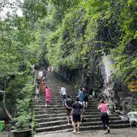 Ninh Binh in a Day: Hoa Lu and Trang An’s Stunning Display