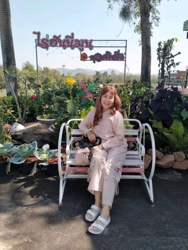 ไร่ฮันนี่มูน & สุวิชฟิชชิ่ง ราชบุรี