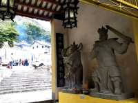 静かな香港を探して青山禅寺