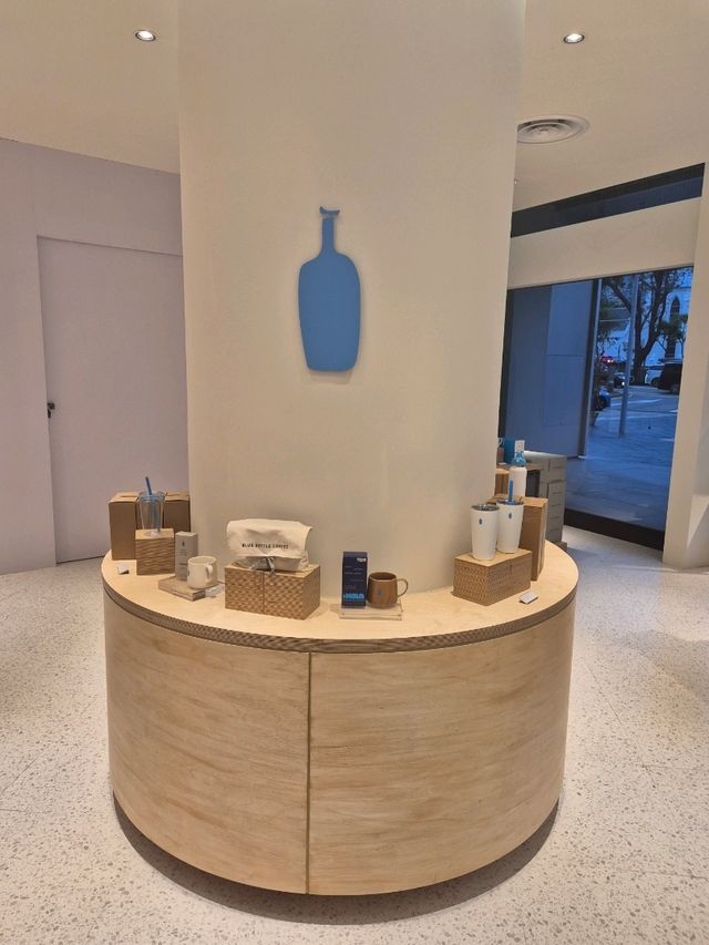 Blue Bottle Coffee Hits Town