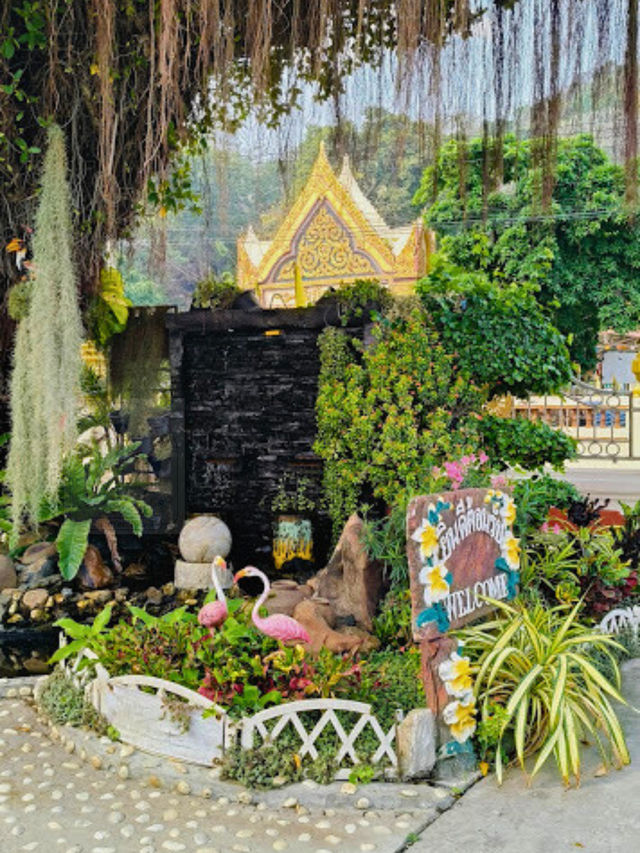 🤩 วัดข่อย ความสวยที่มีเอกลักษณ์