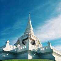 วัดป่าใกล้กรุง