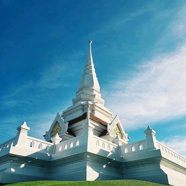 วัดป่าใกล้กรุง