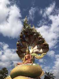 เที่ยววัดถ้ำผาเด่น