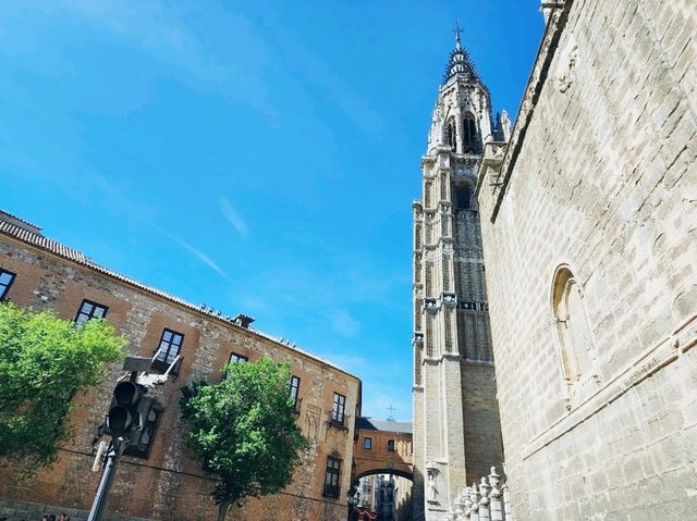 [🇪🇸トレド] スペイン屈指のゴシック建築、トレド大聖堂