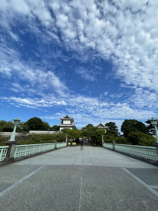 【石川】戦火を免れ江戸の建物が残る街・金沢