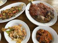 Kampoeng Saiji, a place for over-water dining and sightseeing