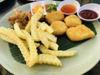 ร้านอาหารข้าวมันเล @หาดบ้านตะเคียนดำ