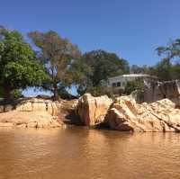 探索靜謐奇景｜Manambolo River 