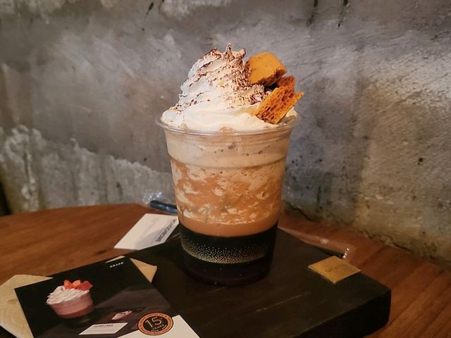 치앙마이 그래프카페